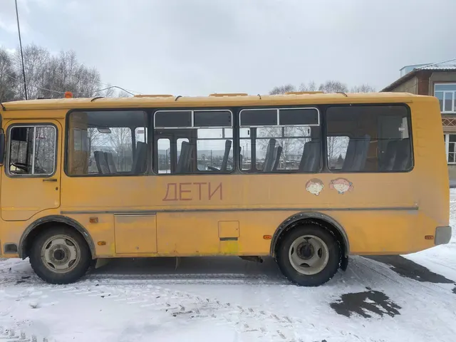 Автобус ПАЗ – 32053-70 для перевозки детей, рег.номер А813АТ142. Модель, № двигателя: 523400 С 1005447, Кузов №: Х1М3205СХС0003998