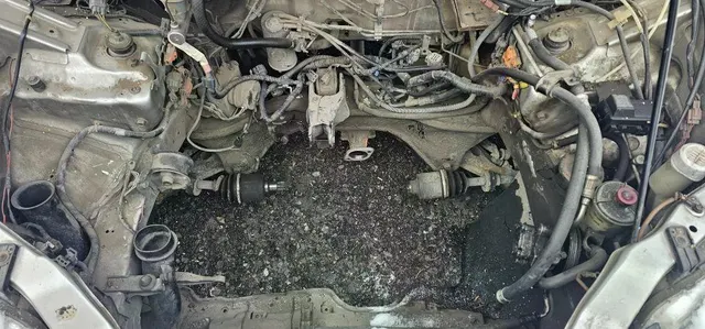 Автомобиль Honda CR-V, г/н А244СР124, 1996г.в., № кузова RD 11091239. Автомобиль разукомплектован, отсутствует двигатель коробка передач, салон разукомплектован, состояние  не проверялась данное  имущество обращено в доход государства. Находится в г. Железногорск