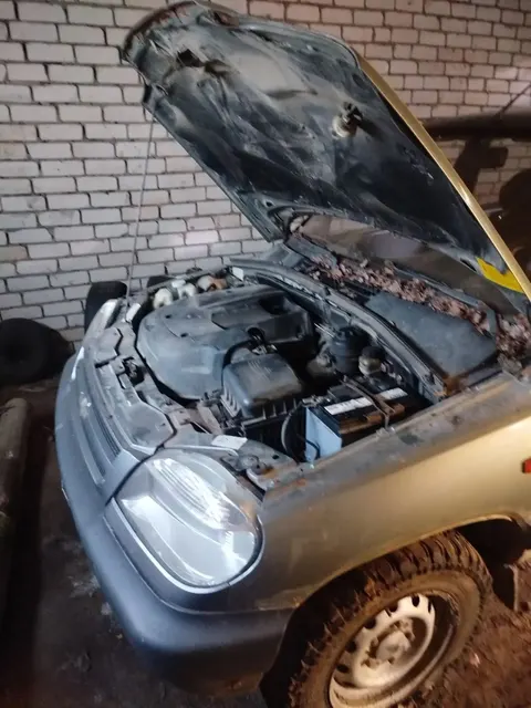 Автомобиль марки CHEVROLEТ NIVA