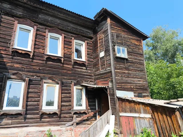 Нежилое здание по адресу: Томская область,  г. Томск, ул. Максима Горького, д. 18