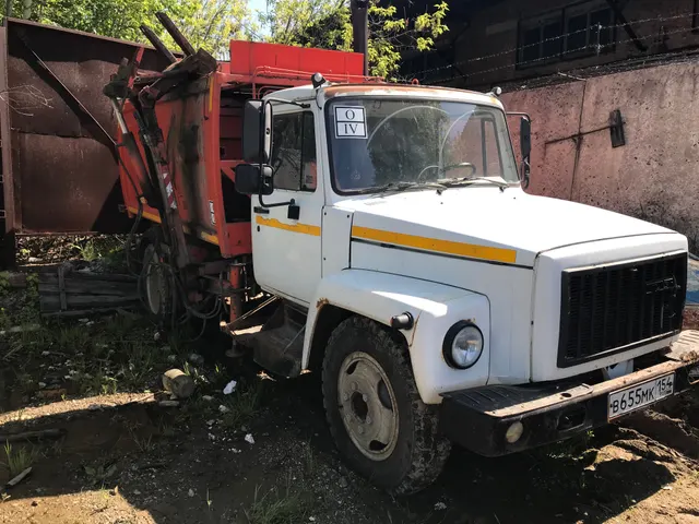 Реализация по прямому назначению: Автомобиль КО 440-2, 2012 года выпуска, кузов № 330700С0202104 (ключи и ПТС в наличии)