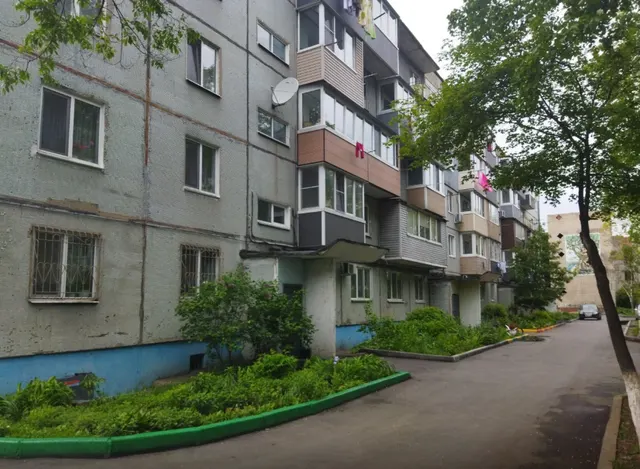Жилое помещение, эт.2, общ.пл.31,7кв.м., кад.№25:31:010204:818, адрес: Приморский край, г.о. Находкинский, г. Находка, ул. Астафьева, д. 109, кв. 51, сведения о зарегистрированных: Антонов В.М., задолженность по капремонту на 26.08.2026 - 9 721,78руб., пеня - 749,27руб., соб-к Антонов В.М