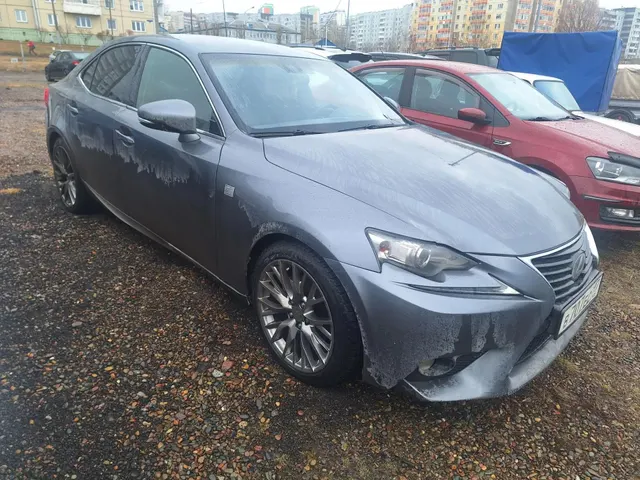 (повторные торги) Легковой автомобиль LEXUS IS250, 2014 г.в., г/н В707ЕС17, VIN JTHBF5D2305029848, № кузова JTHBF5D2305029848, цвет серый. Идентификационные номера не сверялись, рабочее состояние не проверялось, автомобиль закрыт, ключи и документы отсутствуют. Должник Ооржак О.А-Х. Обременения: Залог, запреты судебного пристава исполнителя на рег. действия. Начальная цена продажи 2550000,00 руб. Задаток 383000,00 руб. (пор. 1970)