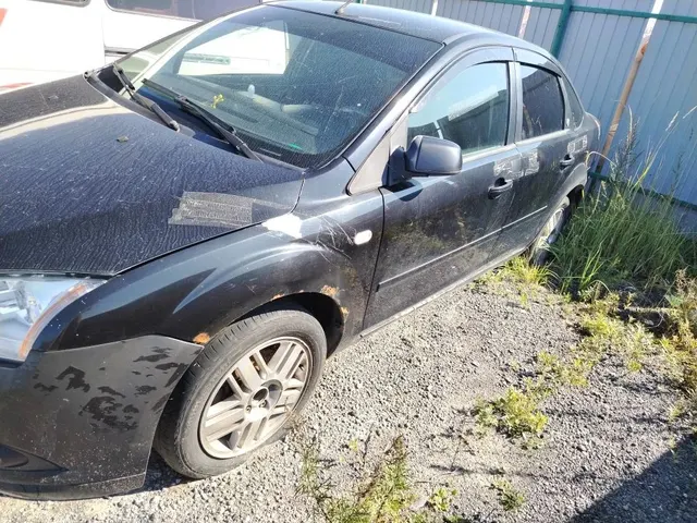 Автомобиль марки ФОРД Фокус, г.р.з. А 617 ТЕ 86, VIN X9F4XXEED45R61265, 2005 г.в. ТС обременено ЗАЛОГОМ. По общему правилу при переходе права собственности залог сохраняется в соответствии со ст. 353 ГК РФ; приобретатель имущества приобретает права и несет обязанности залогодателя. Риски, связанные с сохранением залога и возможностью обращения взыскания на предмет залога, несет приобретатель. ТС имеет ограничения ФССП на регистрационные действия (ключи и документы отсутствуют)