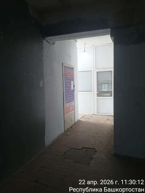 Нежилое помещение, общая площадь 6,8 кв.м, кадастровый номер 02:67:010416:275, расположенное адресу: Республика Башкортостан, муниципальный район Учалинский район, городское поселение город Учалы, ул. Чехова, здание 17, помещение 7.