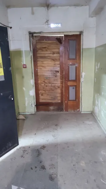 право на заключение договора аренды муниципального недвижимого имущества - нежилые помещения № 61, 61А, общей площадью 33,9 кв. м, расположенные на цокольном этаже нежилого здания по адресу: Свердловская область, г. Лесной, ул. Мира, д. 30