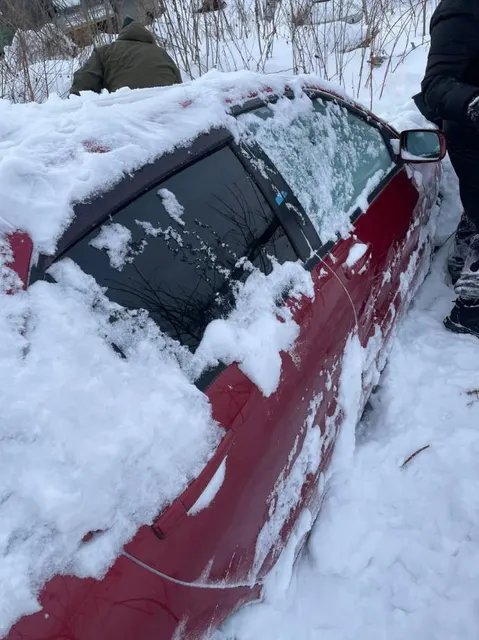 Автомобиль Форд Фокус С-Макс, автомобиль Toyota Mark2, Автомобиль MAZDA Atenza, Автомобиль Suzuki Eskudo, Автомобиль ВАЗ 21061, автомобиль KIA RIO, Автомобиль Mitsubishi Lancer