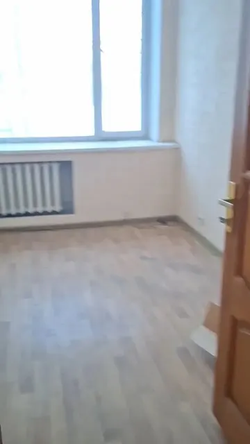 Нежилое помещение общей площадью 101,6 кв.м., с кадастровым номером 60:09:0010607:284, РНФИ П13600001537, расположенное по адресу: Псковская область, Невельский муниципальный округ, г. Невель, ГП «Невель», ул. Комсомольская, д.5, пом.1002.