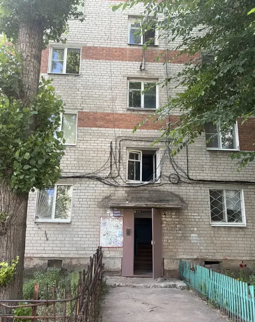 Лот № 13. Квартира площадью 18,4 кв. м, кадастровый номер 36:34:0106032:1425, расположенная по адресу: г. Воронеж, ул. Минская, д. 19, к. 2, кв. 121 - принадлежащая Дорохову В.Е.