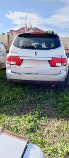 Продажа автомобиля Ssang Yong Kyron, 2010 года выпуска