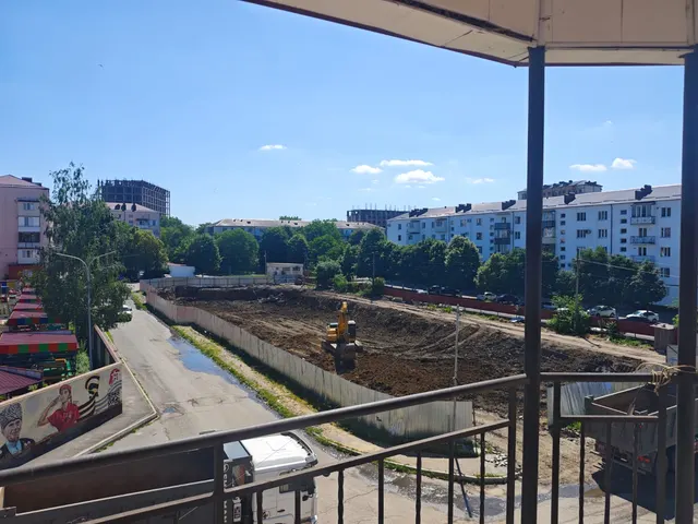 Нежилое административное здание