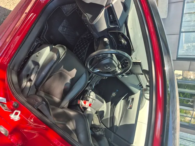 Д-к ООО «Миллион окон». А/м TOYOTA COROLLA, г/в 2019, г/н О167ЕО193, VIN SB1K93BE60E073762. Обременение: арест, н/ц 1 472 700,00 руб., з-к 294 540,00 руб., ш/а 14 727,00 руб.