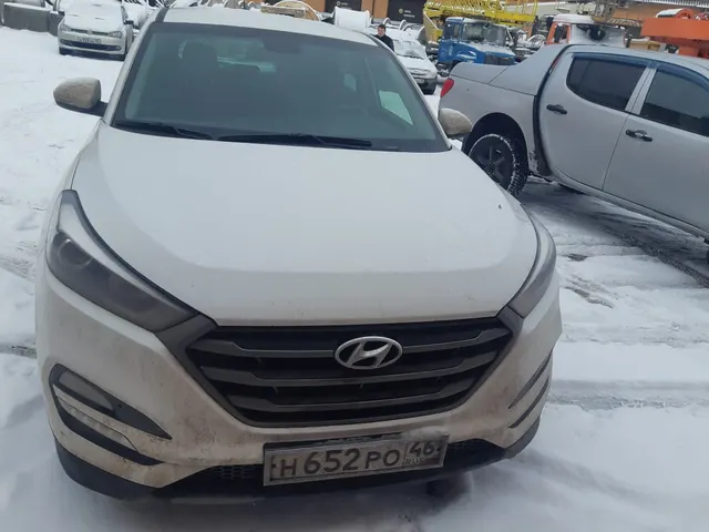 Легковой автомобиль универсал Hyundai Tucson, 2016 года выпуска, цвет - белый, государственный номер Н652РО46, идентификационный номер (VIN) TMAJ3813DGJ113149, номер кузова (прицепа) TMAJ3813DGJ113149, номер двигателя FU068141 (имущество обременено: арест, запрет на совершение регистрационных действий). Должник – ООО «Электростроймонтаж». Взыскатель – Федеральная служба судебных приставов Российской Федерации. Основание проведения аукциона: постановление о передаче арестованного имущества на тор