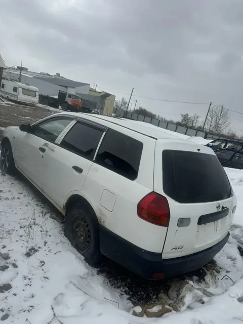 А/м   "Nissan AD",без гос.номера,номер кузова VHNY11202542.