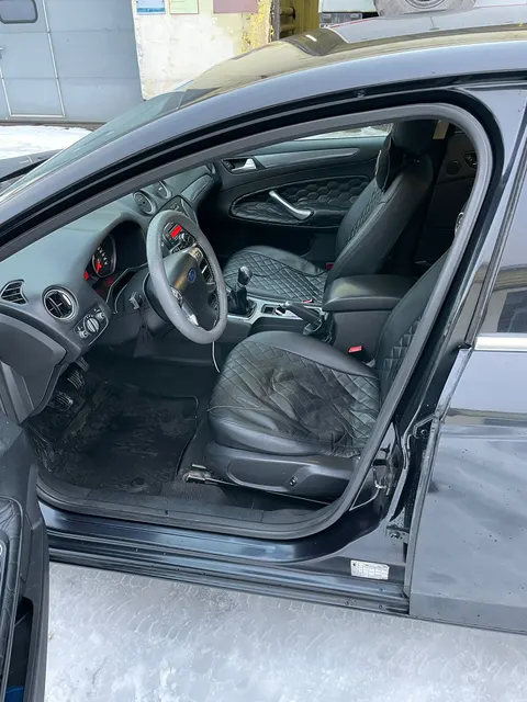 Высвобождаемое движимое военное имущество (автотранспортное средство)