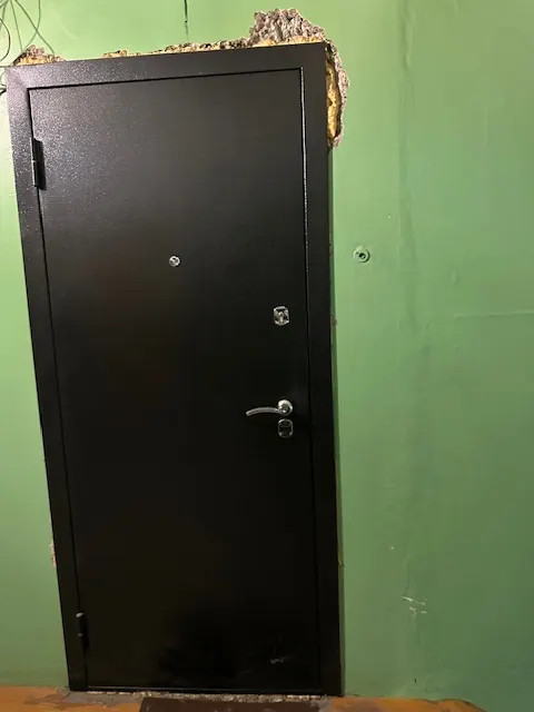 Квартира, площадью 62,1 кв.м, кадастровый №24:52:0010524:1675, расположенная по адресу: Красноярский край, г.Лесосибирск, мкр. 7-й, дом 3, кв. 8. Начальная цена продажи 3 490 973,00 руб. Задаток 174500 руб.