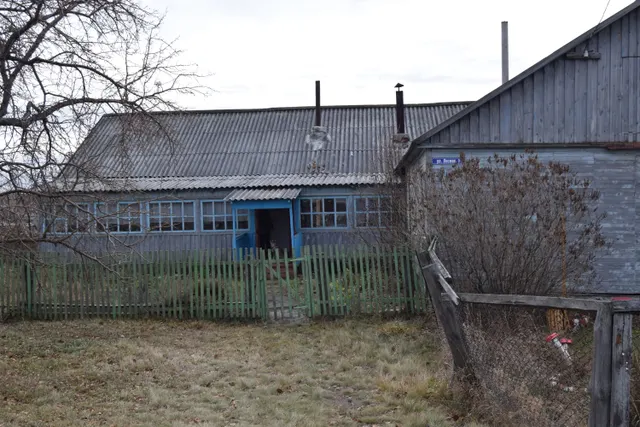 Помещение фельдшерско-акушерского пункта по адресу: Курганская область,  Целинный район,  д.  Белозерки,  ул. Лесная, д. 1