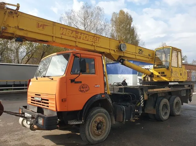 Кран автомобильный КС-45717К-1