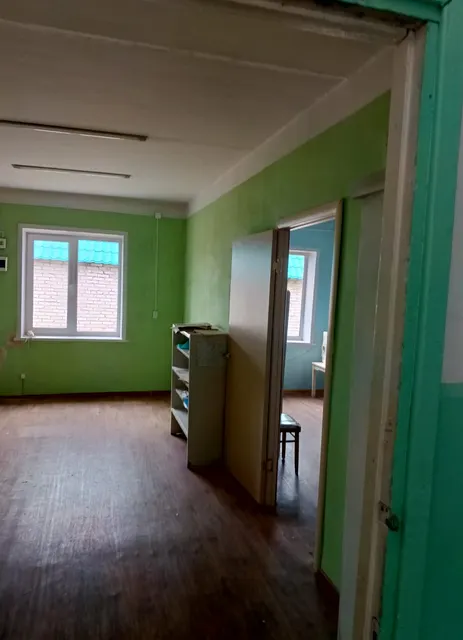 Помещения фельдшерско-акушерского пункта, площадь: 89,6 кв. м, по адресу: Курганская область, Куртамышский район, с.  Камыши,  ул. Школьная, д. 8, помещение № 1