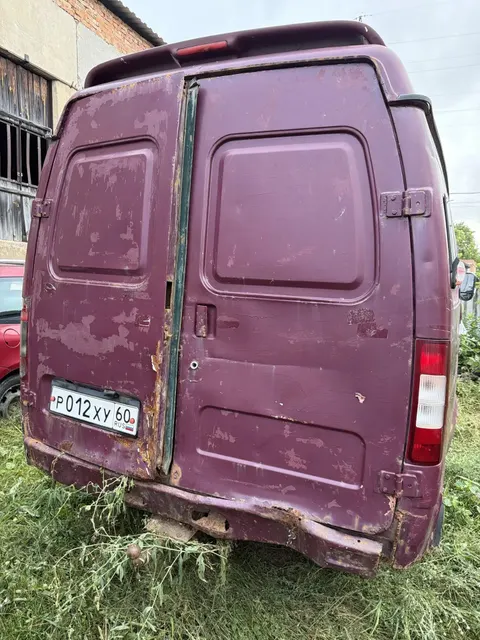 Легковые автомобили, 4 штуки