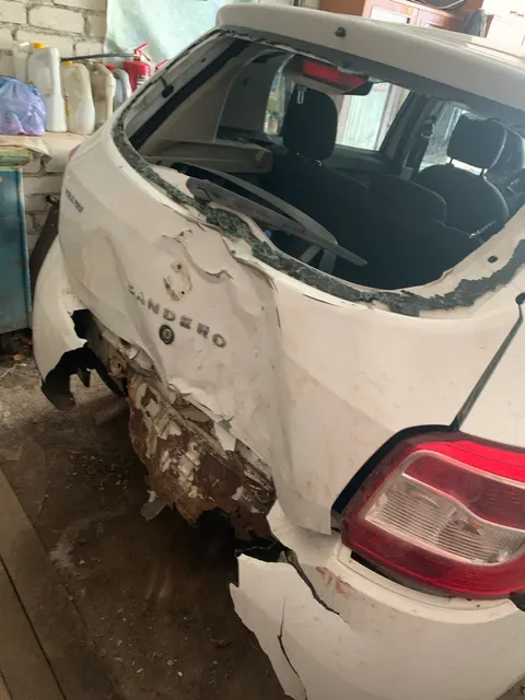 Транспортное средство  RENAULT SANDERO, легковой хэтчбек, год изготовления 2014, идентификационный номер (VIN): X7L5SRAV451782967, модель, № двигателя: К7МА812 UB04242 шасси рама номер отсутствует, кузов (кабина, прицеп) № X7L5SRAV451782967, цвет кузова (кабины, прицепа) белый, мощность двигателя 82 л.с., тип двигателя бензиновый.