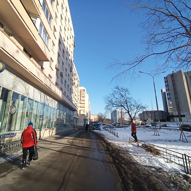 Аукцион на повышение на право заключения договора аренды нежилых помещений площадью 68,1  кв.м, расположенных по адресу:  Санкт-Петербург г, КИМа пр-кт, дом № 4, литера Б