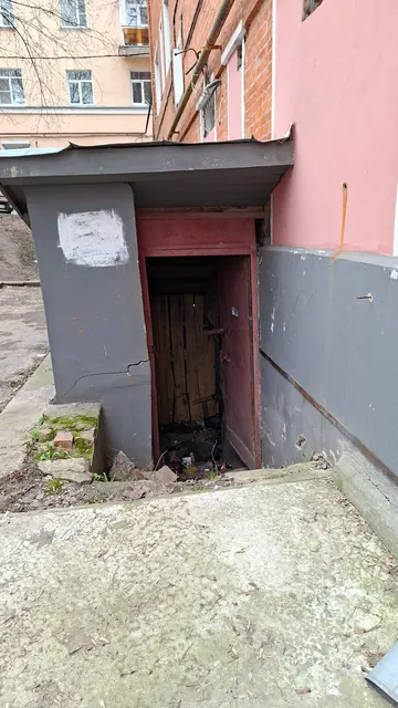 Нежилое помещение, расположенное по адресу: г.Владимир, ул.Гагарина, д.10, общей                 площадью 226,6 кв.м (кадастровый номер 33:22:032012:129), а именно: помещения № 9-10                      по плану подвала здания