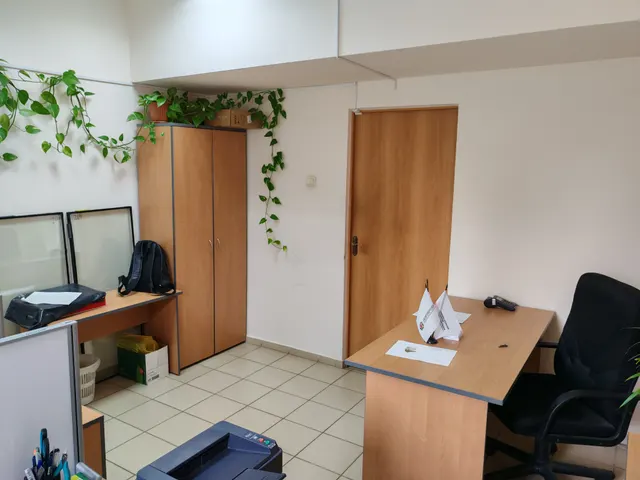 Помещение № 6 на 2 этаже площадью 15,7 кв.м. по адресу: 440067, г. Пенза, ул. Дружбы, стр. 6