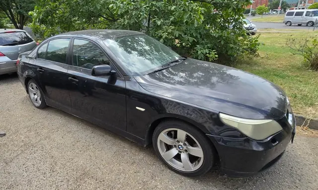 Д-к Каде М.А. А/м BMW 530IA, г/в 2004, г/н А400КР93, VIN WBANA71050B605904. Обременение: залог, арест, н/ц 600 000,00 руб., з-к 120 000,00 руб., ш/а 6 000,00 руб.