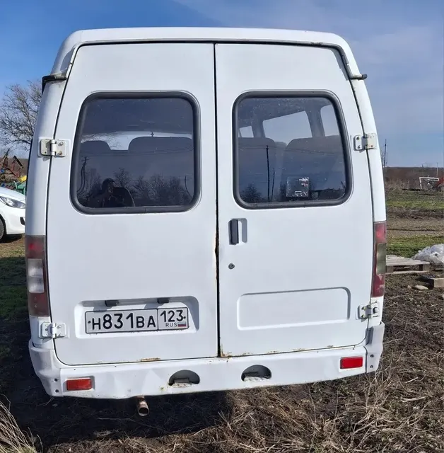ГАЗ 32213, государственный номер  Н831ВА123, VIN X9632213070586593, тип ТС – автобус прочее, категория ТС – D/М2,                       кузов №  – 32210070362392, 2007 года выпуска, шасси - отсутствует,                      цвет - белый,  мощность двигателя – 103/140 л.с., рабочий объем двигателя — 2464 куб.см., тип двигателя – бензиновый на бензине,  ТС – ООО «Автомобильный завод газ (Россия)»
