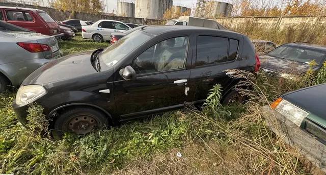 «AUDI 80», 1991 г. выпуска, ГРЗ Р963ВТ21РУС и номер (вторичный) на маркируемой панели кузова: WAUZZZ8AZMA141670, (21-009893-1) 2. "Opel Astra" VIN W0L0TGF071B011254 ГРЗ М551РХ 21 (21-008704-1) 3. " Mitsubishi Lancer", г/н К 713 РК 21 RUS, VIN JMBSNCS3A7U020831, 2007 г.в., серебристого цвета. Ключ от замка зажигания имеются. (21-009583-1) 4. "Great Wall CC6460 FMK20" ГРЗ Н938РО 21 RUS (21-008495-1), 5."РЕНО САНДЕРО 2012 года выпуска, ГРЗ н238УР152RUS 21-009653-1