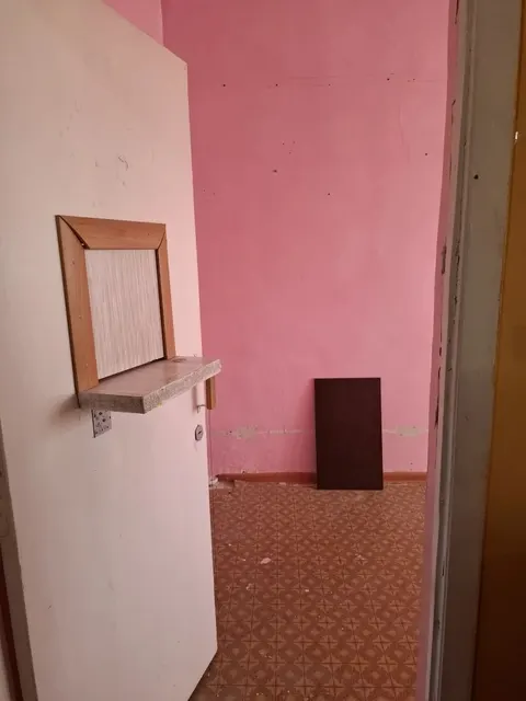 Встроенное помещение в нежилом здании с кадастровым номером 02:75:011823:25, расположенном по адресу: 453571, Республика Башкортостан, г. Межгорье, ул. Дудорова, д. 23, общей площадью 8,6 кв.м.