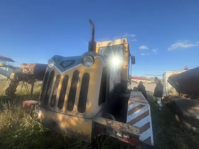 Автогрейдер ДЗ-122 Б-7, регистрационный номер 0090КЕ10