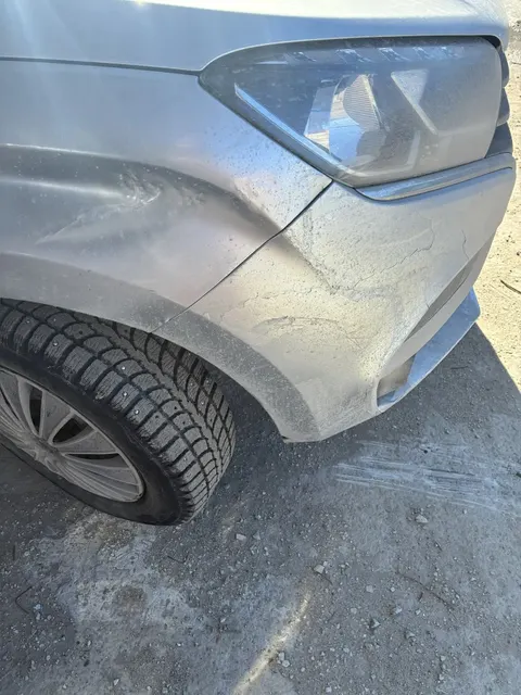 Автомобиль марки "Лада GAB110 LADA XRAY", г/р/з К099ТМ186, VIN XTAGAB110J1054794, цвет серебристый, г/в 2017ТС обременено ЗАЛОГОМ. По общему правилу при переходе права собственности залог сохраняется в соответствии со ст. 353 ГК РФ; приобретатель имущества приобретает права и несет обязанности залогодателя. Риски, связанные с сохранением залога и возможностью обращения взыскания на предмет залога, несет приобретатель. ТС имеет ограничения ФССП на регистрационные действия (ключи и документы отсу