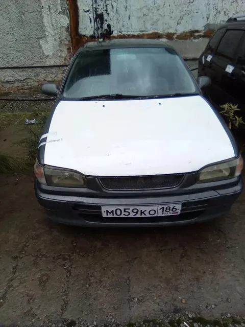 Автомобиль марки ТОЙОТА Королла, цвет серый, г.р.з. М 059 КО 186, VIN AE110-5105770, г/в 1996. ТС имеет ограничения ФССП на регистрационные действия (ключи и документы отсутствуют, техническое состояние не проверялось, пробег не известен). Имущество продается в том виде, в каком оно есть, в случае продажи возврату/обмену не подлежит. За скрытые дефекты имущества Продавец ответственности не несет.