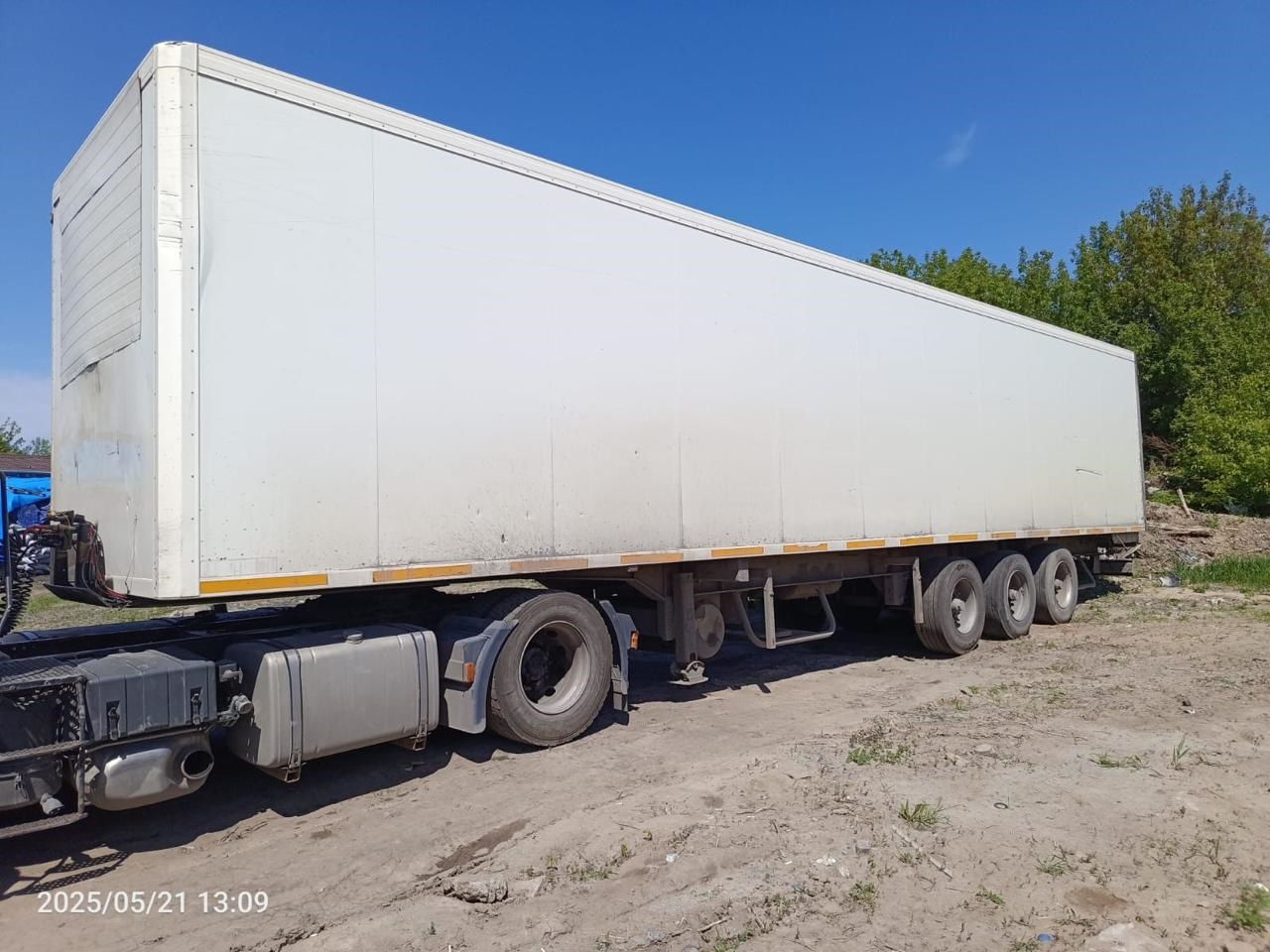Транспортное средство полуприцеп фургон SG-240ТК2007 года выпуска, VIN X4TSG338K76060501, номер кузова отсутствует, номер шасси: X4TSG338K76060501, регистрационный знак НО174054.