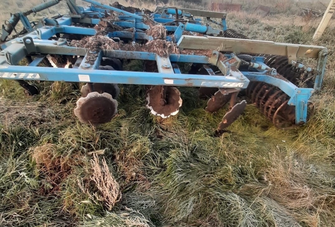 Борона дисковая прицепная БДП-6х4М, 2017 года выпуска, номер изделия 190069, фирма-производитель ЗАО «Рубцовский завод запасных частей». Доп. информация об имуществе на маркетплейсе Портал DA: https://portal-da.ru/objects/732906-mulcher-borona-diskovaya-pritsepnaya-bdp-6h4m-2017/?utm_source=reg&utm_medium=sib&utm_campaign=efrsb