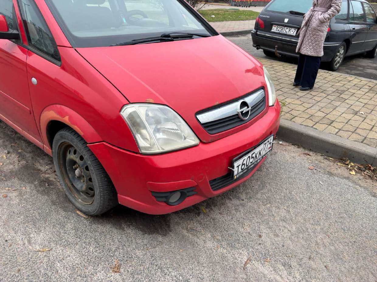 транспортное средство: Opel Meriva, Идентификационный номер (VIN номер): W0L0XCE7584399068, Год выпуска: 2008 гос.номер Т605КК774. Тех. описание: Заводится от внешнего источника , не передвигается отсутствует сцепление , так же заржавела тормозная система , возможны и другие дефекты. Для более точного технического описания необходимо провести проф. диагностику. Колеса подспущены , краска с кузова слетает. ИМУЩЕСТВО НАХОДИТСЯ В г. МИНСК. Имущество в залоге: АО Т-БАНК.