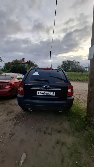 Легковой автомобиль, Марка - KIA; Модель – JES; Год изготовления – 2009; VIN - XWEKG812AA0002958. Транспортное средство в залоге у ООО «МКК Каранга»