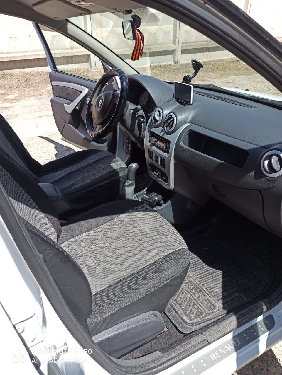 Транспортное средство Рено SR, VIN X7LBSRB1HAH316222, 2010 года выпуска.